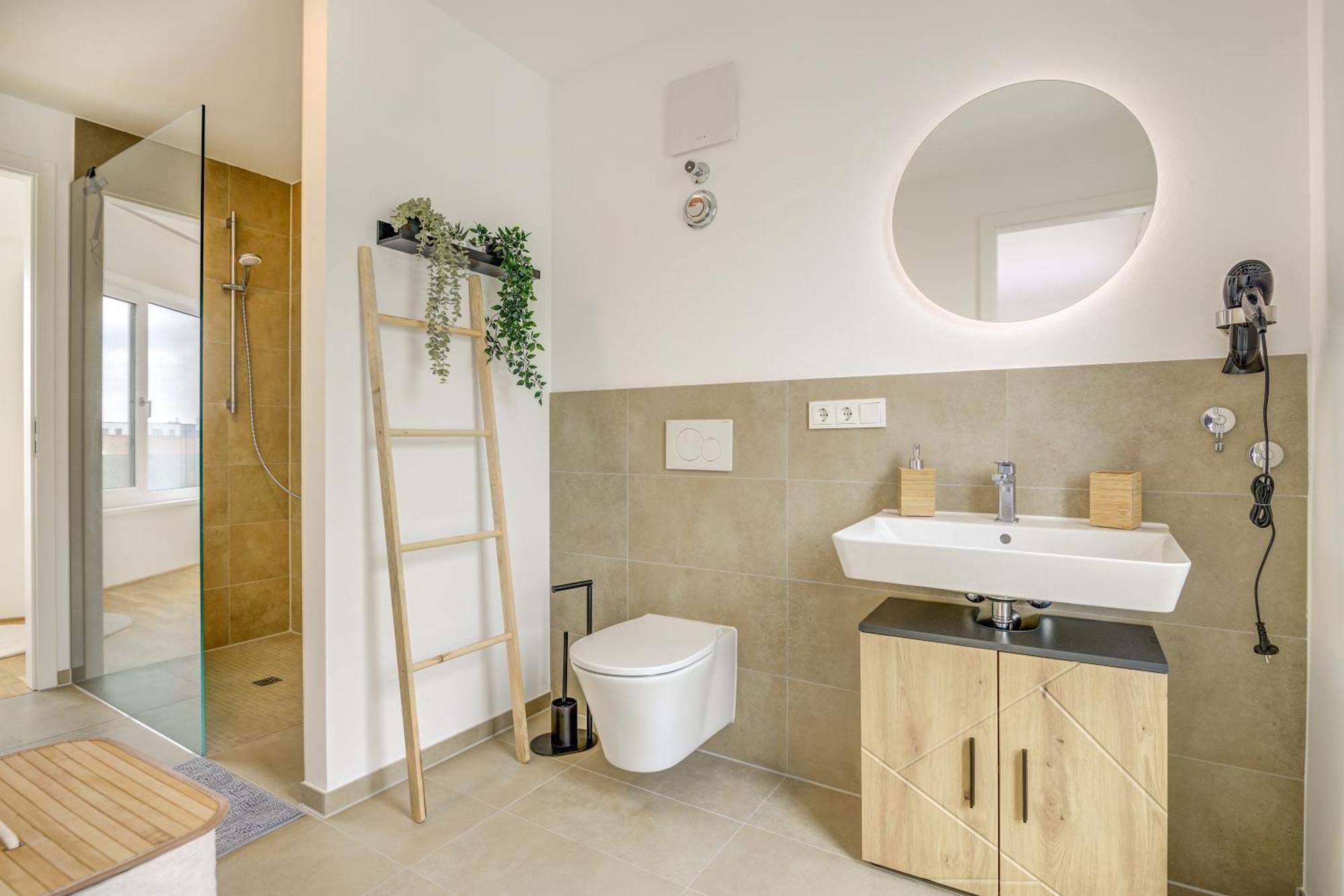 Exklusive 3-Zimmer Luxus-Maisonette In Hochheim - Naehe Frankfurt Flughafen, Wiesbaden Und Mainz Hochheim am Main Exteriér fotografie
